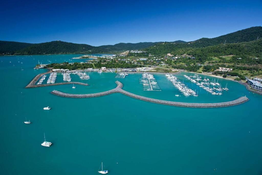 Ocean View 33A Studio Pool Ocean View Wifi Airlie Beach Exterior photo
