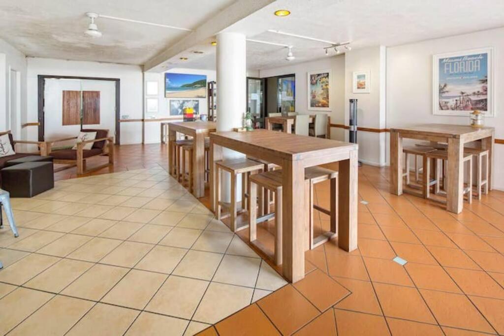 Ocean View 33A Studio Pool Ocean View Wifi Airlie Beach Exterior photo