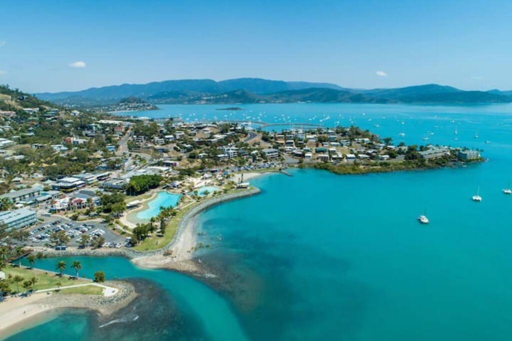 Ocean View 33A Studio Pool Ocean View Wifi Airlie Beach Exterior photo