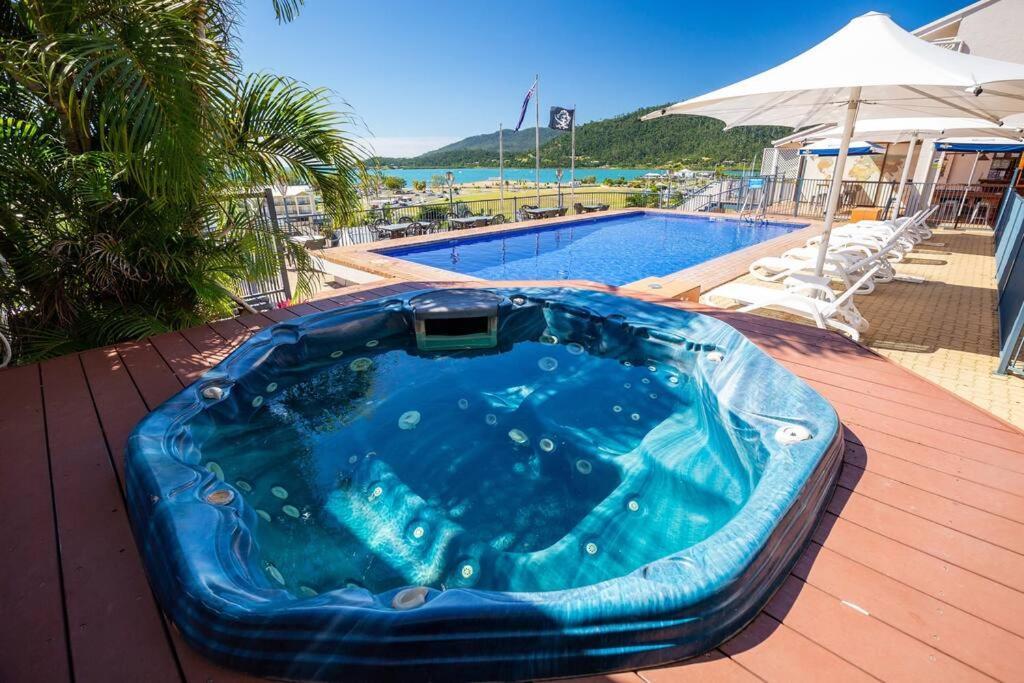 Ocean View 33A Studio Pool Ocean View Wifi Airlie Beach Exterior photo